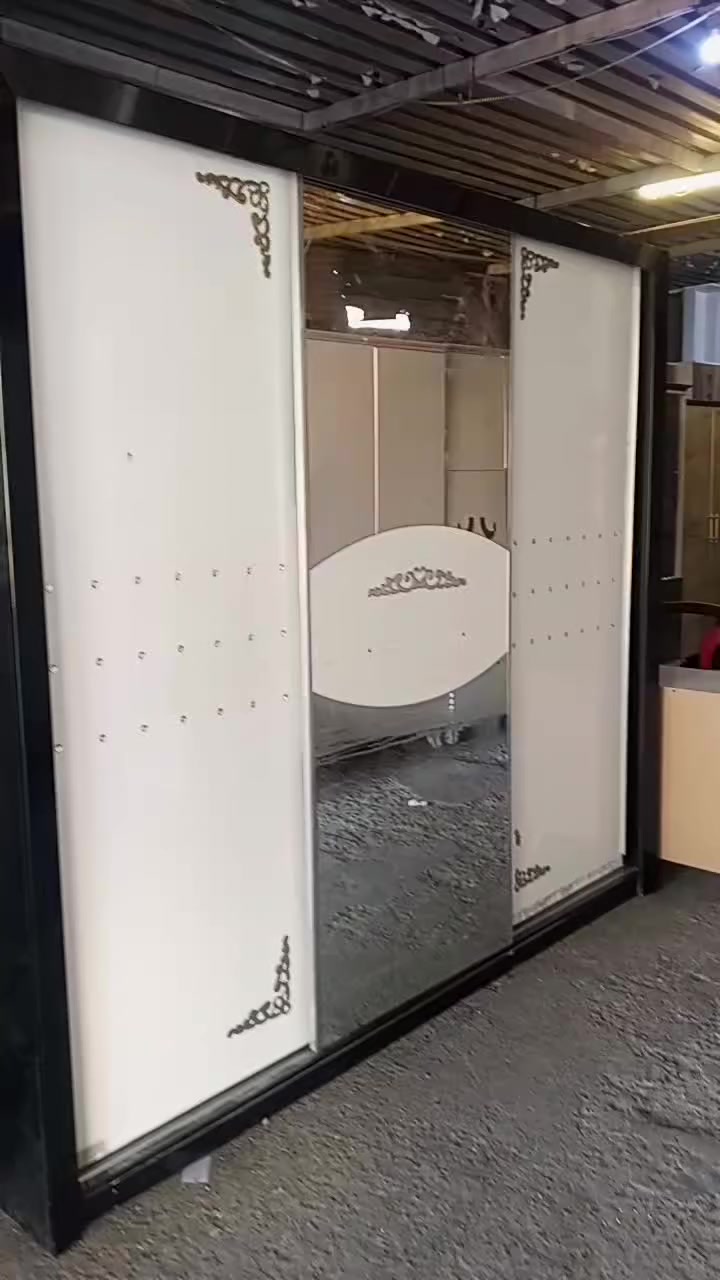 كنتور مستخدم اخو الجديد سعر 150الف مع شد ونقل بي مجال هم ***********
