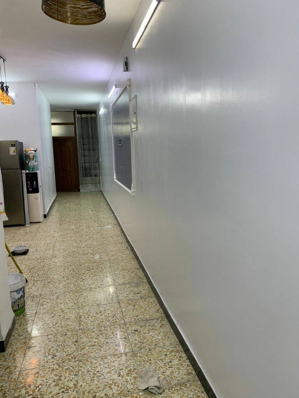 السلام عليكم كادر صباغين عراقي مصري جميع انواع الاصباغ والديكورات والواجهات شغل نظيف واسعار مناسبه مكاني بغداد الدوره نعمل كافه بغداد 
***********
***********
واتساب +اتصال📞
