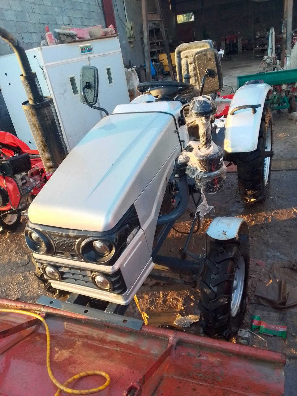 السلام عليكم گاروبات 3 بستم و2 بستم مع معدات زراعيه وحاشوشات يدويه للبيع العنوان الصويره  الاستفسار الاتصال على الارقام *********** ///***********
