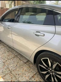 ماليبو 2022 RS معوقين   الضرر  جاملغ جهة السائق وبنيد وبارد قبق الجنطه...