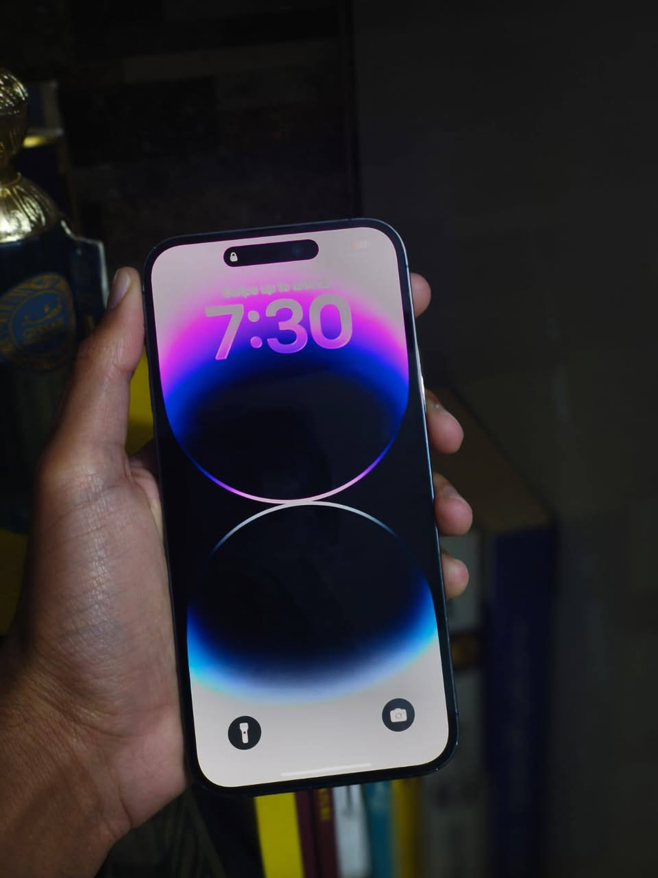 السلام عليكم
١ايفون 14 برو ماكس .  سعر 400 و بي مجال بسيط
الجهاز مبدل شاشة وكامرة اصليات
بطارية 83% و الجهاز مقفول ايكلود ومفتوح تخطي يعني ميقرا سيمكارت
ذاكرة 512 فيس ايدي شغال و دكم وسماعات كاملة شغال و كامرته اصلية مال تفصيخ شغالة محترمة


**إذا كنت صاحب هذا الإعلان وتريد حذفه لأي سبب، رجاءا أرسل رسالة إلى الدعم الفني**