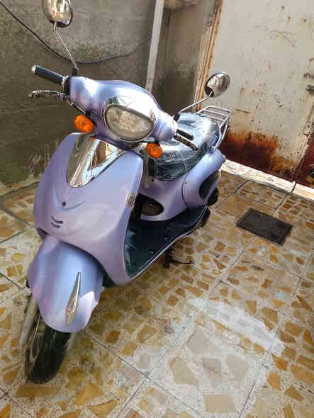 سلام عليكم ورحمه الله وبركاته دراجه ماكس اكلاسك للبيع
بل شرط اذا مو شلعه فول واذا محرك مو كاتم لتاخذه 
الرداجه كهربائيات كامله نكره سلف 
#العسر 280 وبي مجال
***********
