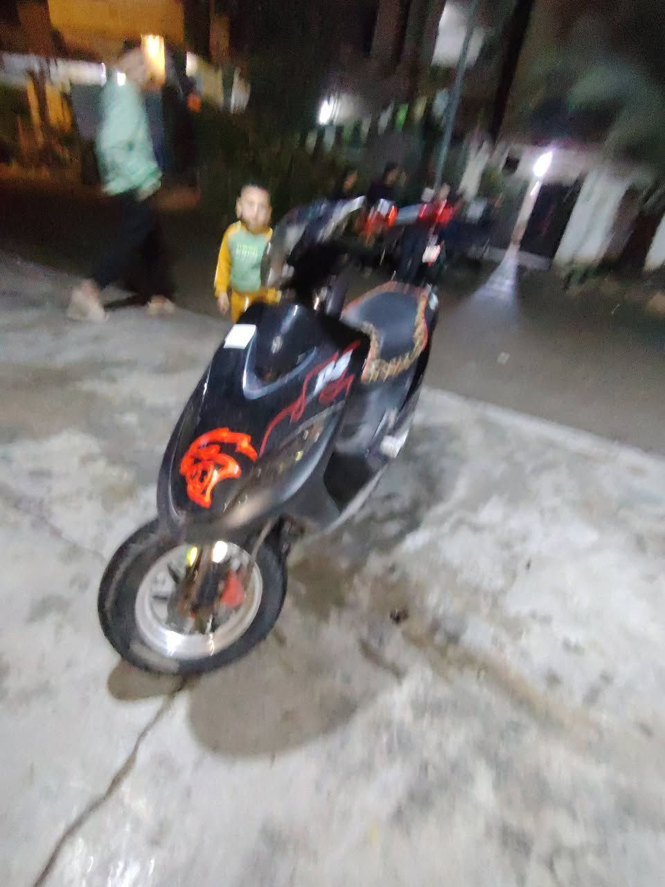 سلام عليكم لبيع دراجه ماكس عدله كمله من كلشي كله بلاديه شلعه ومعدل تشك سعره 550 وبيه مجال حك جيه مكاني ديالى خالص هبهب رقمي ***********
