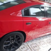 جارجر 2021 sxt مواصفاتها معروفة عادية ماشية 85 ميل حادثها دعامية خلفية...