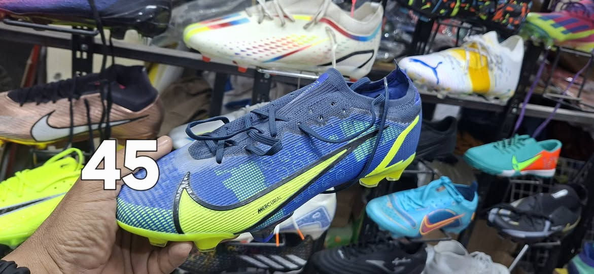 اصلي ٣٥ مع توصيل وتدللون القياسات يمكم


**إذا كنت صاحب هذا الإعلان وتريد حذفه لأي سبب، رجاءا أرسل رسالة إلى الدعم الفني**