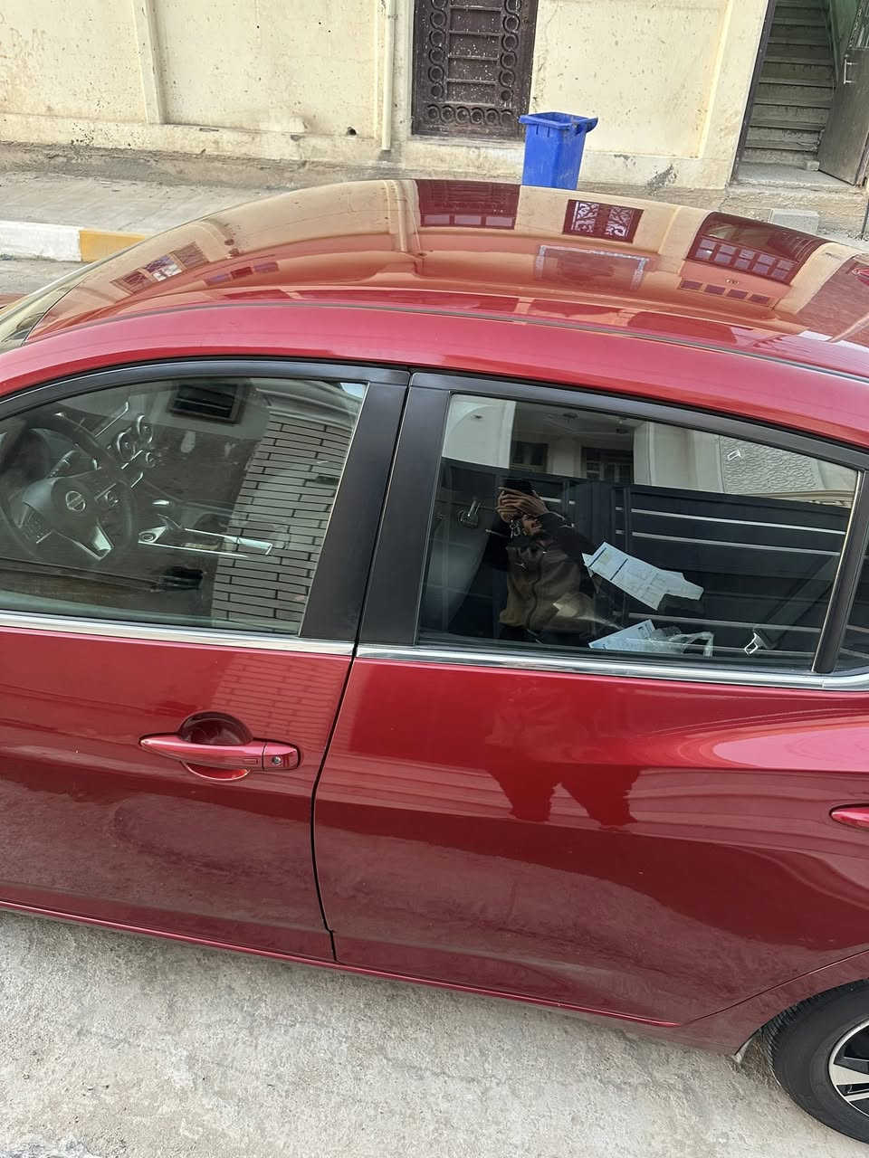 سلام عليكم نيسان سنترا ٢٠٢١ رقم اربيل الجديد باسمي هزه جديده حادث جانبي بس بارد بدون اي ايرباك السياره مناقصه شي ماشيه ٥٤رقم الهاتف ***********المكان الانبار فلوجه مواصفات بصمه رادارات توقف ذاتي كامره شاشه كاربلي وتحديد مسار السعر ١٤٠وبيه مجال
