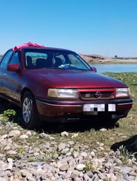 أوبل فيكترا • ١٩٩٢ • حجم ١٫٦