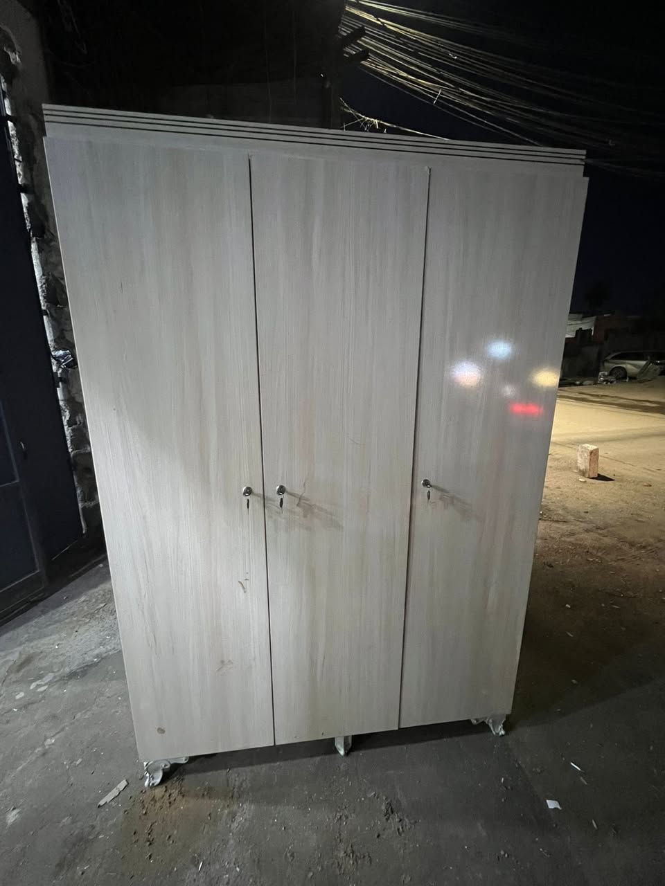 ثلاث باب حسب طلب حسب اللون والموديل سعر يبدا من 165عنوان كركوك او حجز خاص


**إذا كنت صاحب هذا الإعلان وتريد حذفه لأي سبب، رجاءا أرسل رسالة إلى الدعم الفني**