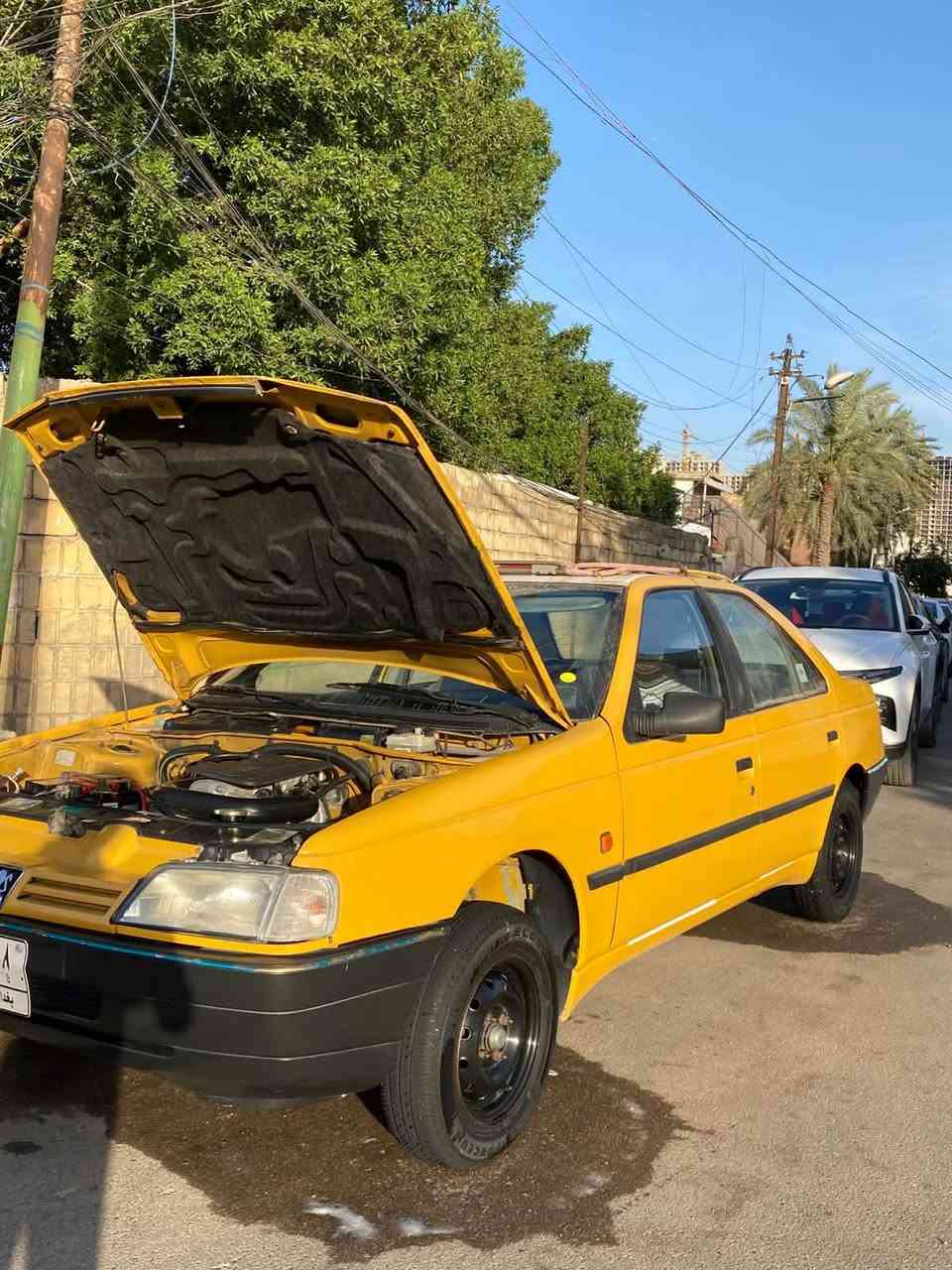 السلام عليكم
بيجو روى ٢٠١٠للبيع 
مكفوله من الضرر
التفاصيل موضح بلفيديو السيارة جاهزة من كلشي
السعر ٤٠ وبيه مجال حك الجيه 
العنوان بغداد
***********
