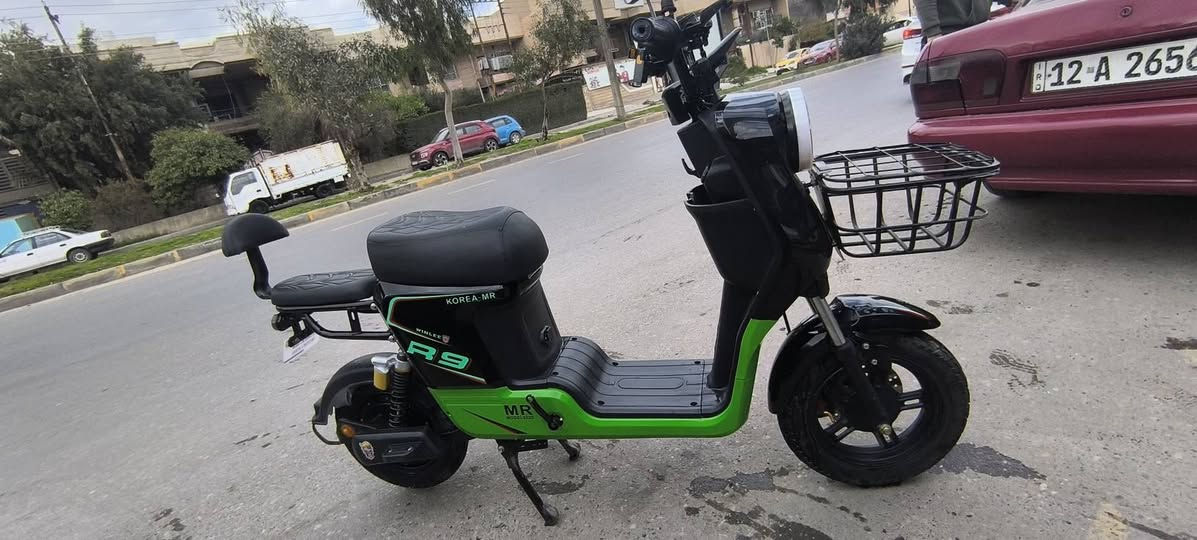 ار تسعه للبيع 
5بطاريات شرط فحص ..
سرعه 120 4نمر 
كهربائيات كلها شغاله هورن ايشاير لايت عالي وناصي 
مابي لافطر ولاكسر يمشيك 50 لي 60 كيلو 
حيل نضيف وجديد ماتصرف علي ربع تايرات جدد 
عنوان موصل ايسر حي الحدباء 
سعر 325 بي مجال بسيط 
***********
