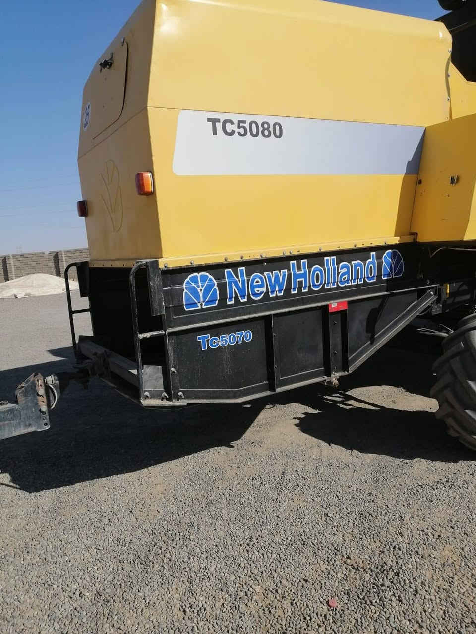 السلام عليكم تبان للبيع شقل الموصل مرهم علي جرار عربانه سعر 1250 ***********
