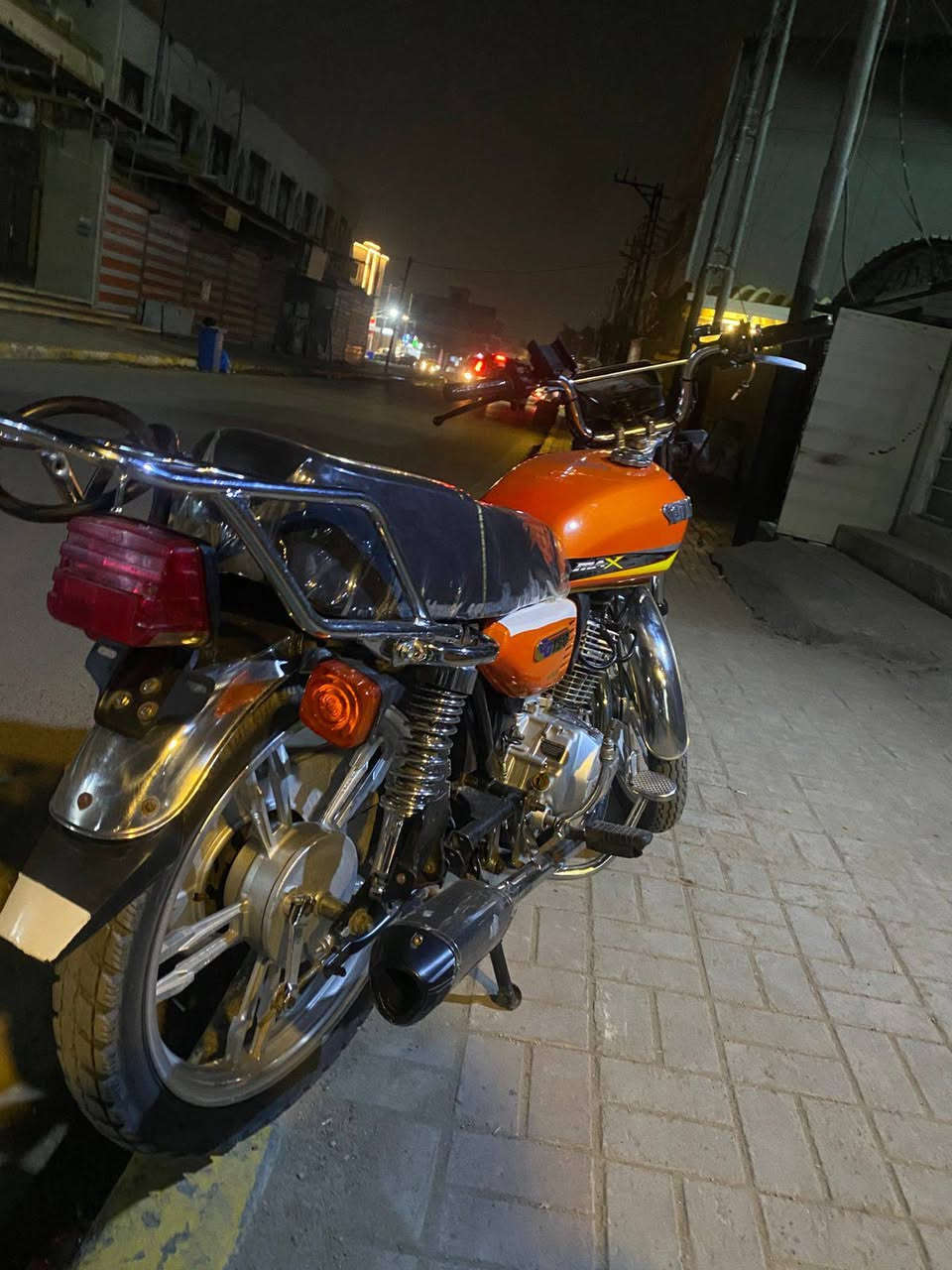 دراجه خمسه كير مكفول مكاني الدوره مهديه ثاني اريد مراوس خمسة كير لو اربعه كير كون نضيفه ومرتبه واذه ابيع ب425 قفل بدون اوراق بس مال معرض موجوده وهاذه رقمي ***********
