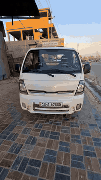 كيا حمل بنكو ٢٧٠٠ رقم بابل موديل ٢٠٢٢ سيارة جدية جاهزه مال جناي سنوية ٢٠٢٧ مكانها طويريج باسمي مواصفاتها بلوتوث شاشة تبريد خير من الله اشاير مري كامره خلفيه السعر ١٤٥ وبيهه مجال بسيط  
***********
