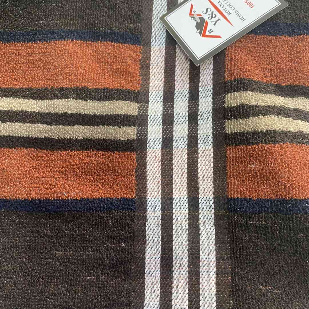 منشفة حمام درجة ثانية 
بسعر 4000
يوجد توصيل 🚚


**إذا كنت صاحب هذا الإعلان وتريد حذفه لأي سبب، رجاءا أرسل رسالة إلى الدعم الفني**