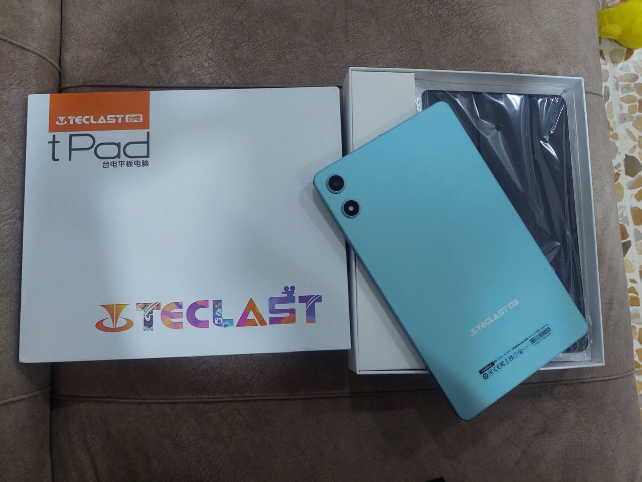 ايباد تيكلاست (Teclast) موديل P50 Mini باللون الأزرق الفاتح.يتميز الجهاز بشاشة مقاس 8.68 بوصة.يعمل بنظام التشغيل أندرويد 16.يحتوي على معالج Unisoc T606 ثماني النواة.يتضمن ذاكرة تخزين بسعة 128 جيجابايت مع إمكانية توسيع ذاكرة الوصول العشوائي (RAM) السعر 100 الف


**إذا كنت صاحب هذا الإعلان وتريد حذفه لأي سبب، رجاءا أرسل رسالة إلى الدعم الفني**