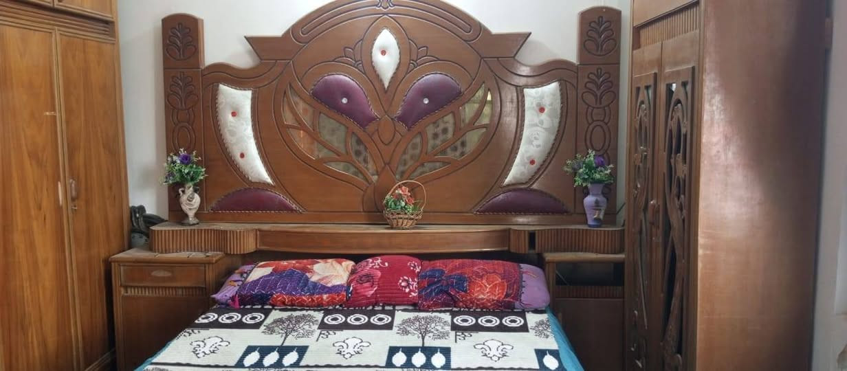 أسلام عليكم غرفة للبيع اني مو صاحب الغرفة بس مكلف بلنشر هاذه رقم صاحبهة***********
