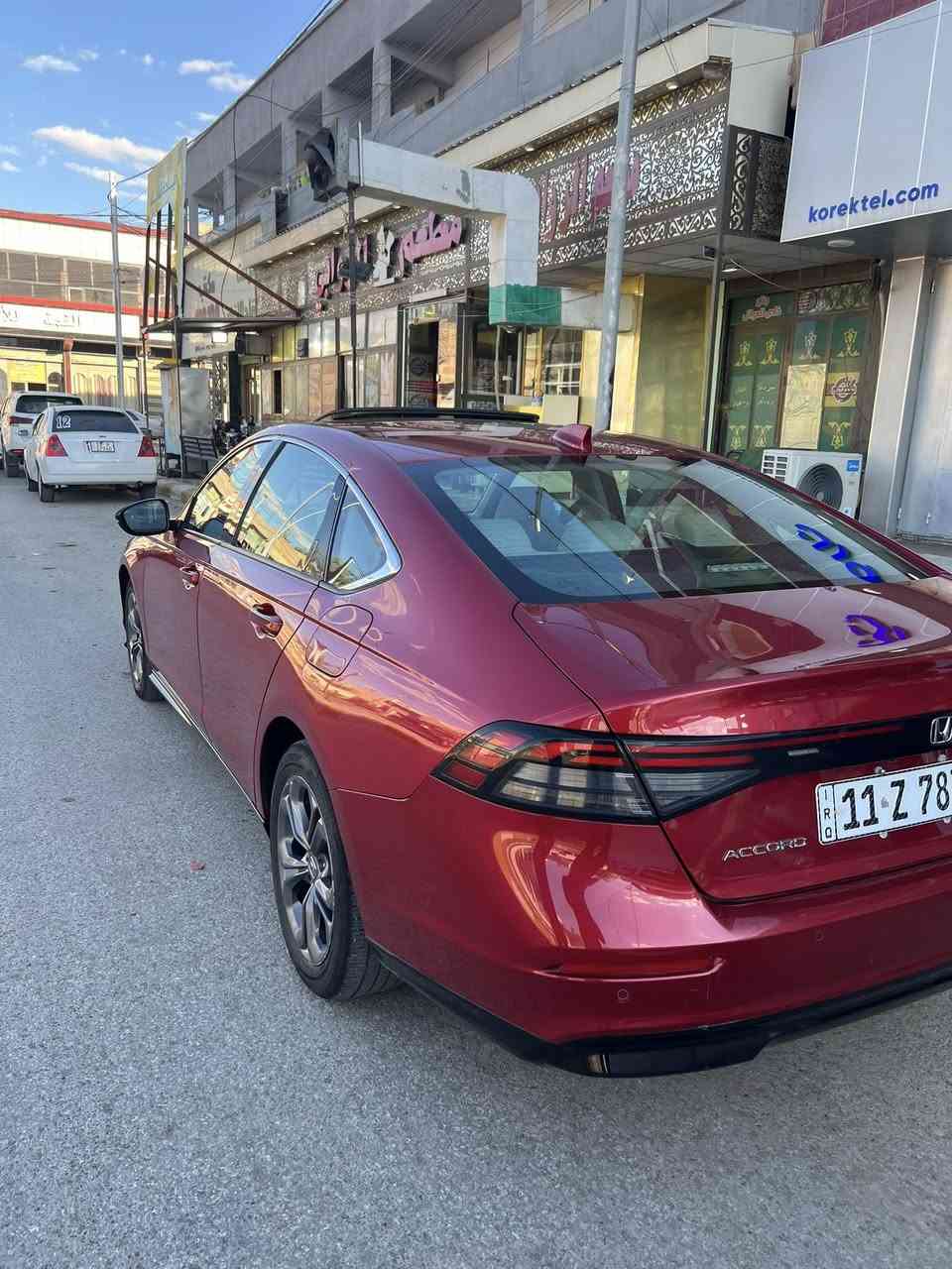 هوندا اكورد ٢٠٢٤ للبيع سياره حلوه وكاعده مواصفات EXL أمريكي بيها جاملغ وبنيد وبل عراق صارت بيها ملاحضات بسيطه سعر سياره ١٨٠ بيها مجال ***********
