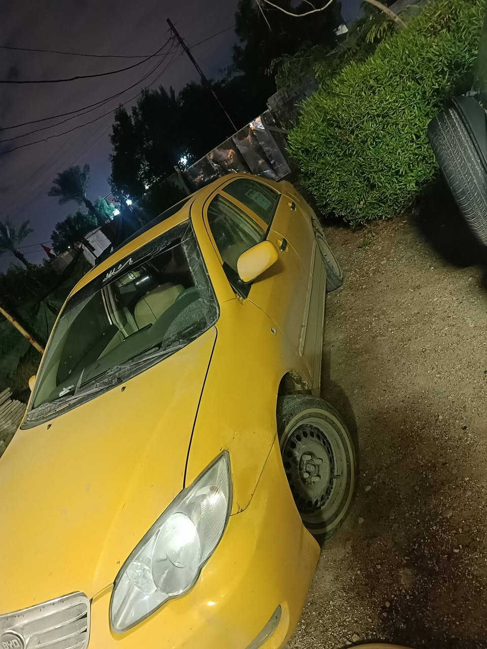 بي واي دي 2011بسمي مصفره هيئه وغرامات السياره ضربتهه بل جاملغ الخلفي يم قبق البانزين والباقي بلادي
ملكط الدواير بس مصابغهن نواقصهه صدر60بل %
وكلج مال كمبريسر التبريد المكينه بيهه تنقيص قليل احتمال سبب نوعيه الدهن
الكهربائيات كلهه شغاله الغرفه حلوه السياره خير من الله 
تخم تاير ابو الخط جديد مصار شهر من شاده
السعر 48
الشراي كبل مكاتبه مروريه شرط التحويل غيرهه اعتذر
هاتف ***********العنوان السياحي خلف مدرسه مسقط
