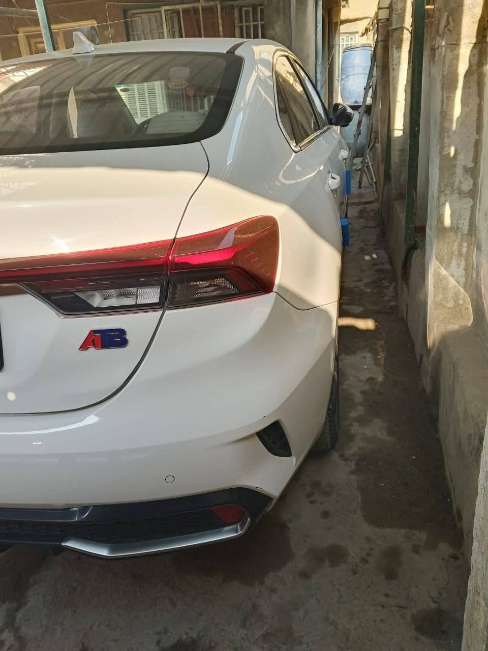 السلام عليكم k3 موديل 24 للبيع فول مواصفات رقم أربيل السيارة ما بيهه لا صبغ ولا بارد السعر 136 وبيهه مجال كلش قليل بغداد الامين الثانيه رقم الهاتف ***********
