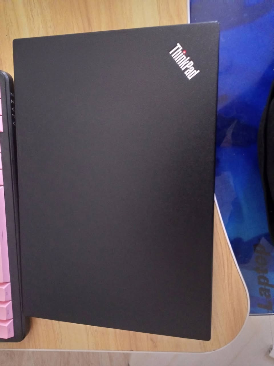 Lenovo ThinkPad T495s Laptop
Specifications:
Ryzen 5 3600U pro

Vega 8 1GB VRAM (expandable to 2GB)

8GB DDR4 2400MHz RAM

14-inch 60Hz Screen
Windows 10 Pro (Activated)
Price: 400,000 IQD
Location: Karbala (No Delivery)
Phone: ***********
