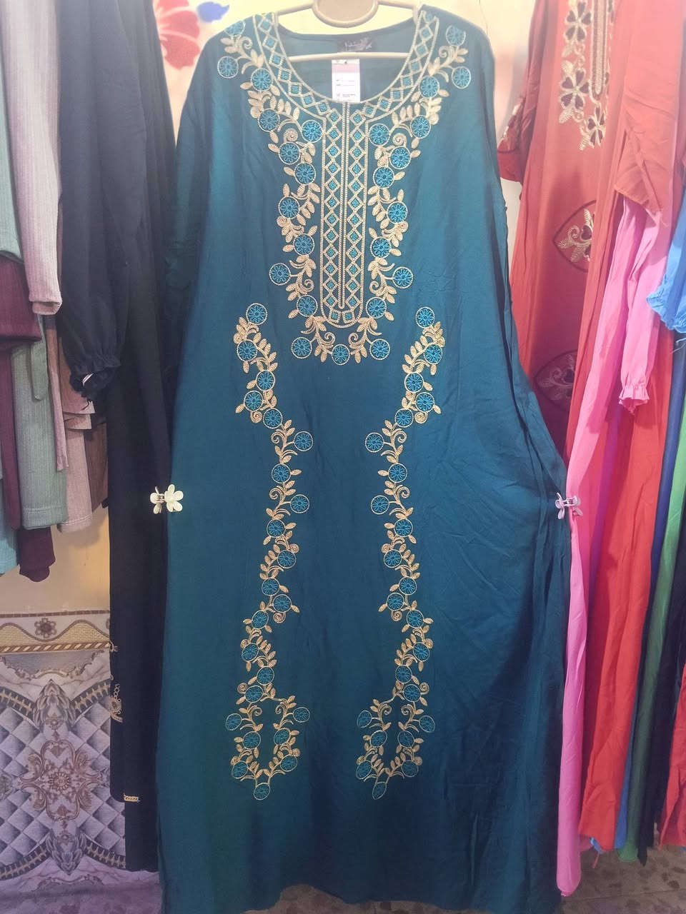 جديدنااااااااا وصل 😍 😍 
دشداشة كشمير مطرز
شرط مابشيل بلغسل
القياسات 2xl. 3 xl. 4xl. 5xl
متوفر جميع الالوان 🥰🥰
شرط الفحص أمام المندوب
للطلب ع الخاص او واتس اب ***********
متوفر خدمة توصيل لكافة محافظات العراق 🚗 🚗
