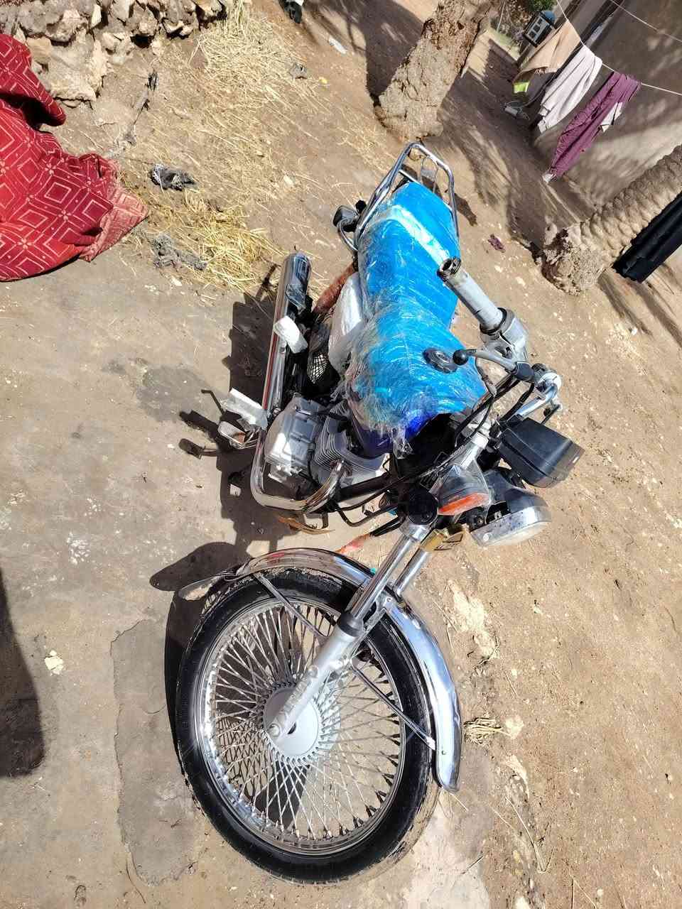 السلام عليكم 🫡 
دراجه للبيع تايكر مديل 2021 ختم سونك أوراق سكنر
دراجه حلوه نضيفه شوفت عينكم بيها نقوصات بسيطه ضعف بل كهرباء و تفيلز مكينه عداد تواير كلها جاهزه 👇 دراجه نضيفه
سعر 600 مكان سماوه ناحية الكرامه : ملاحظه مكلاف بل نشر وحياكم الله 🫡


**إذا كنت صاحب هذا الإعلان وتريد حذفه لأي سبب، رجاءا أرسل رسالة إلى الدعم الفني**