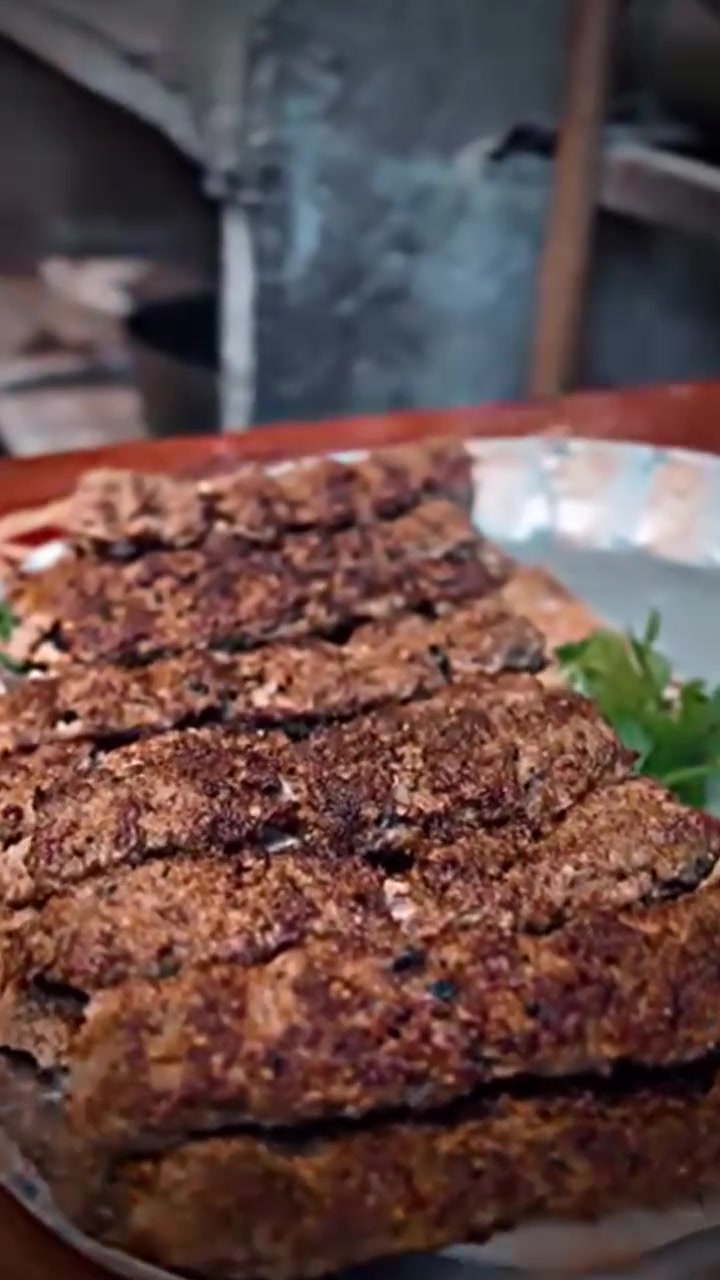 ✨ انتو شنو تحبّون أكثر؟
🍗 كباب دجاج لو 🥩 كباب لحم؟

🍗 كيلو دجاج 16,000
🥩 كيلو كباب لحم 20,000
✨ متوفّر يوميًّا طازج 🔥

للحجز 📩 مراسلة الصفحة
📞 أو الاتصال: ***********

#خانقين  #توصيل #مطاعم
