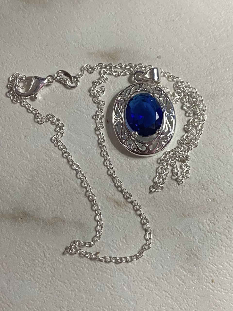 السلام عليكم 🫡 

مجموعه فضيات باله شرط الختم 
وصار فتره كلش طويله اجمع بيهن
قيم بل يرضي بي الله وخذ 
رقم الموبايل ***********
