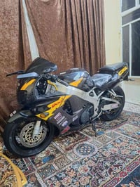 ٩١٩ • اوراق • كمرك مدفوع