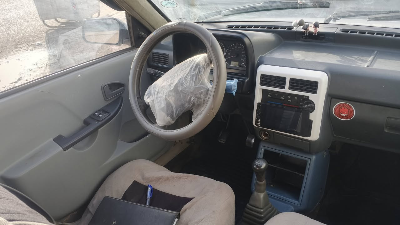 مراوس فقط السيارة بسمي سنوية 2028 تنتهي
موديل 2010
سيارة مكينة كير مكفولات
حدادية باتري داخل جديد
لايت زنزن سنتر لك شاشة السيارة مرتبة
***********
