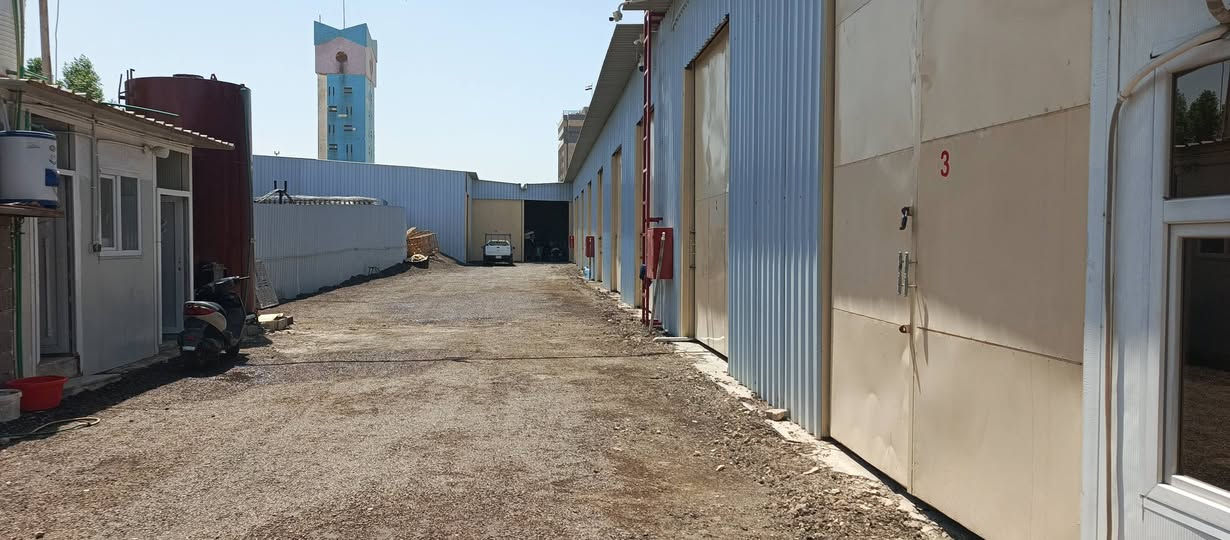 متوفر مخازن للايجار في بغداد شارع فلسطين
 الضلال كافة المساحات والخدمات متوفرة من
  إدارة وحراس وكامرات وصحيات ومنضومة حريق للاستفسار الاتصال على الرقم ***********
