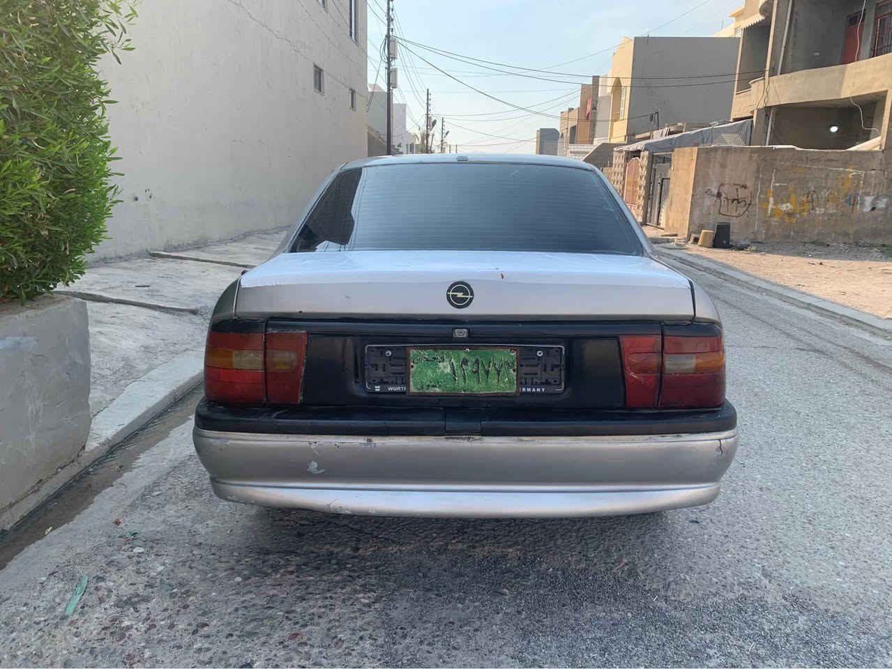 ***********.     ***********فيترا. مة كينة. ١٨ كيرو مة كينة بة شرت   كارباي. تةقو رقة. هةمو بة شرت. هيج مسرفي نية.  سنوي.   سحري ١٣ورقة. شوين. هولير. خبات أربيل, العراق
