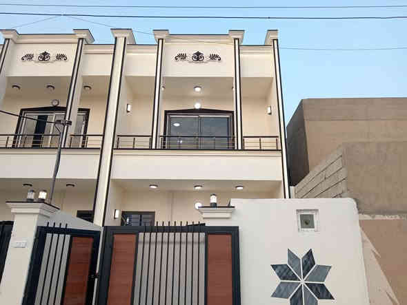 داران طابو طابق ونصف للبيع
مساحة كل بيت / ١٠٠ متر
الواجهة / ه أمتار
العنوان /كركوك حي العسكري قرب مدرسة حسين منصور
سعر كل بيت / ١١٠ مليون
للاتصال / ***********
