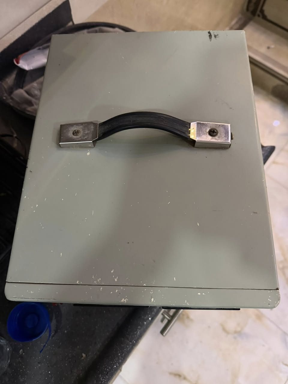 سسلام عليكم اخوتي رافع قدره 35 امبير حاريين هاي نطونا سعر وبلعافيه يم اعلئ سعر


**إذا كنت صاحب هذا الإعلان وتريد حذفه لأي سبب، رجاءا أرسل رسالة إلى الدعم الفني**