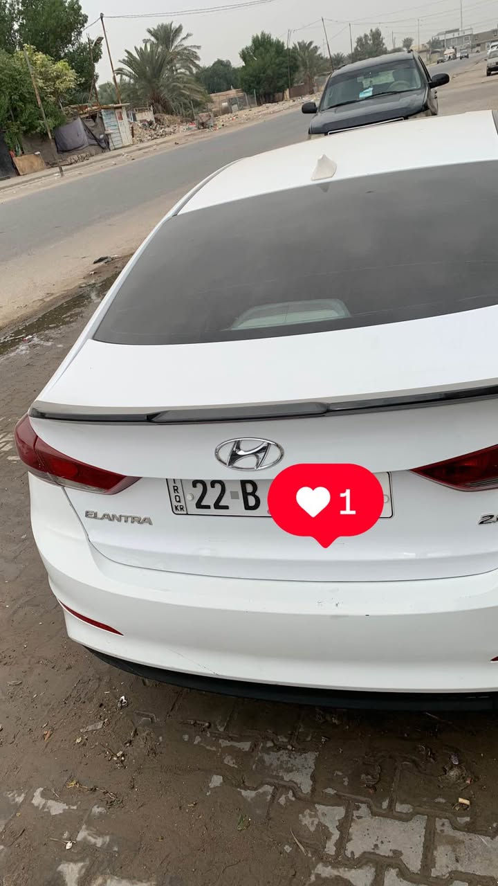 سلام عليكم…
النتره خليجي 2017 فول عده بصمه سياره كفاله عامه من صبغ وتبدليل وضربه بيهاا طخه موضحه بل صوره وعافيهاا على وضعيتها.
رقم أربيل دولي هزه وسنويه جديه سياره بسم شركه 
العنوان النجف الأشرف 
السعر ١٤٥ 
*********** Singapore
