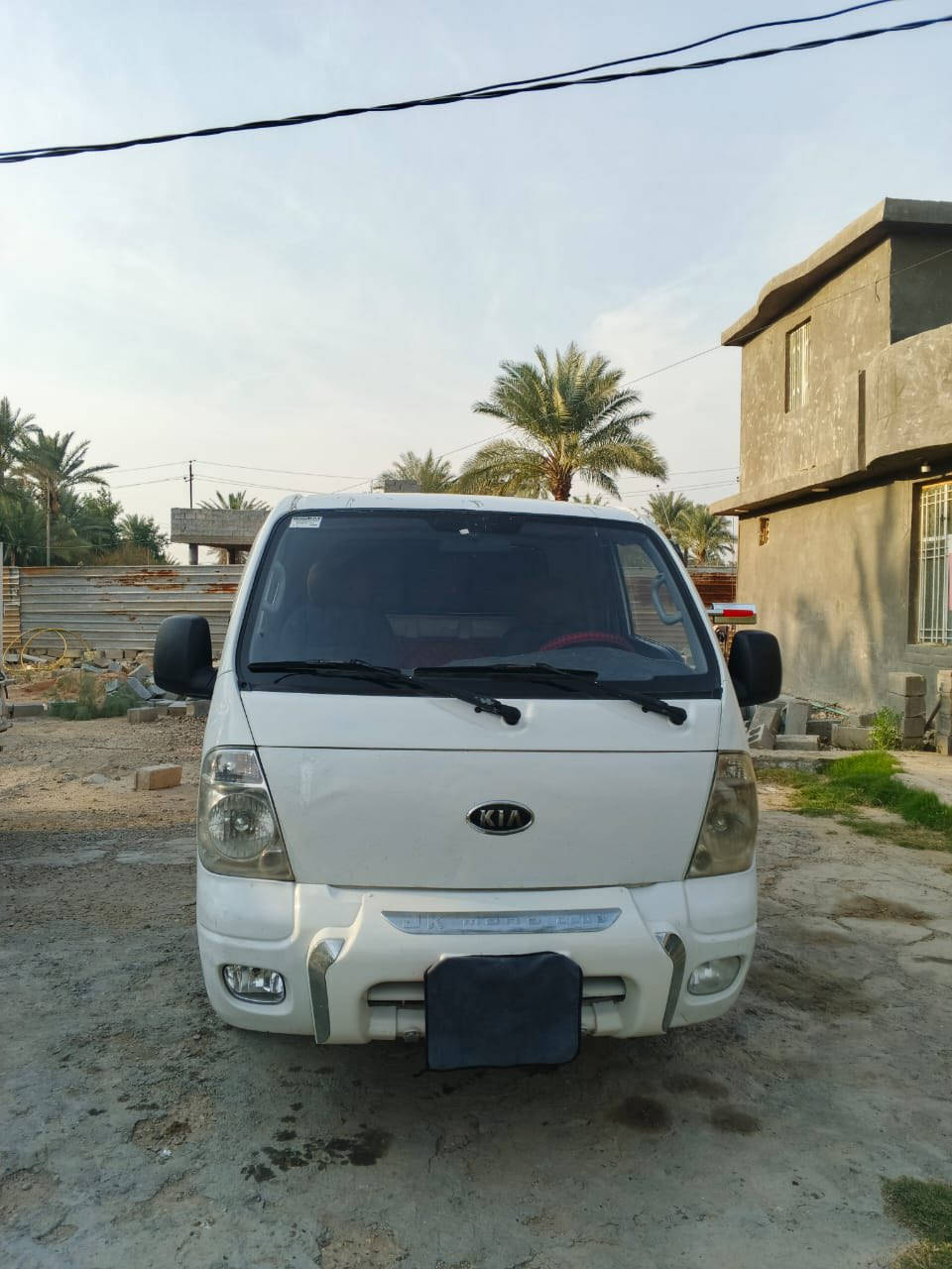 للبيع كيا عموشة  موديل. 12 رقم بغداد انكليزي باقي بس استلام لوحة سنوية انكليزي محرك خيط بخار بصيط كير متعهد اكسن متعهد شاصي متعهد رقم شاصي شعار بسنوية وبلشاصي وبلقمارة تخم تاير كهربائيات جديدة دوشمة نضيفة  سيارة جاهزة من كلشي سعر  97.  بية مجال قليل حك اجية مكان سيارة يوسفية الاثير بية وات ساب ***********
***********
