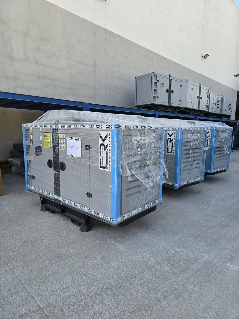 🔥 عروض ما بتتعوض على مجموعات كوفو 🔥
Kovo Generator Sets
امتياز فرنسي 🇫🇷
زيرو صفر ✨
تجميع شركة تركية 🇹🇷
كتم استاندرد 👌

متوفر قدرات من 35KVA حتى 1000KVA ⚡
ومع كل مجموعة تجهيزات كاملة جاهزة للشغل 💪

✔️ خزان مازوت مدمج مع الكاتم
✔️ بطاريات
✔️ كتالوج الوكالة
✔️ كفالة  ما بعد البيع
✔️ مقاطع تحميل وفحص لكل مجموعة بإشراف المعتمد 🎥

جودة، اعتمادية، وأسعار منافسة للمشاريع والمصانع وكل الاستخدامات 🔥
للاستفسار: اكتب في التعليقات 
كم KVA  بدك ويوصلك السعر


**إذا كنت صاحب هذا الإعلان وتريد حذفه لأي سبب، رجاءا أرسل رسالة إلى الدعم الفني**