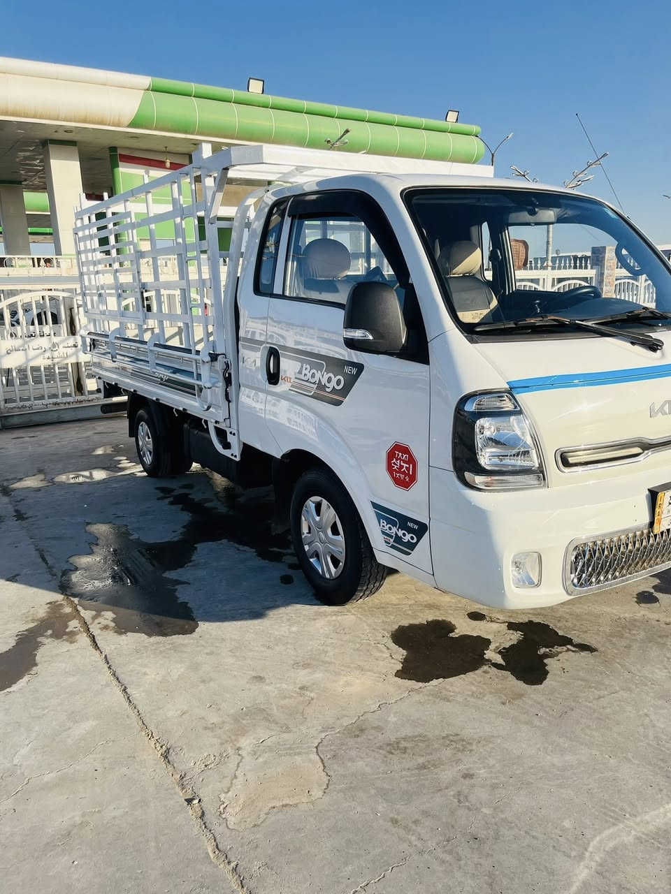 السلام عليكم مكلف بنشر كيا 2022 محرك 2700/ محرك وكير مكفولات وضع الشركه تخم تاير تبريد صدر اكسل شاصي كله جديد مكفول رقم بغداد سنويه ال 28ماشيه 90الف حقيقي السعر 134$ المكان واسط الصويره لاستفسار ***********
