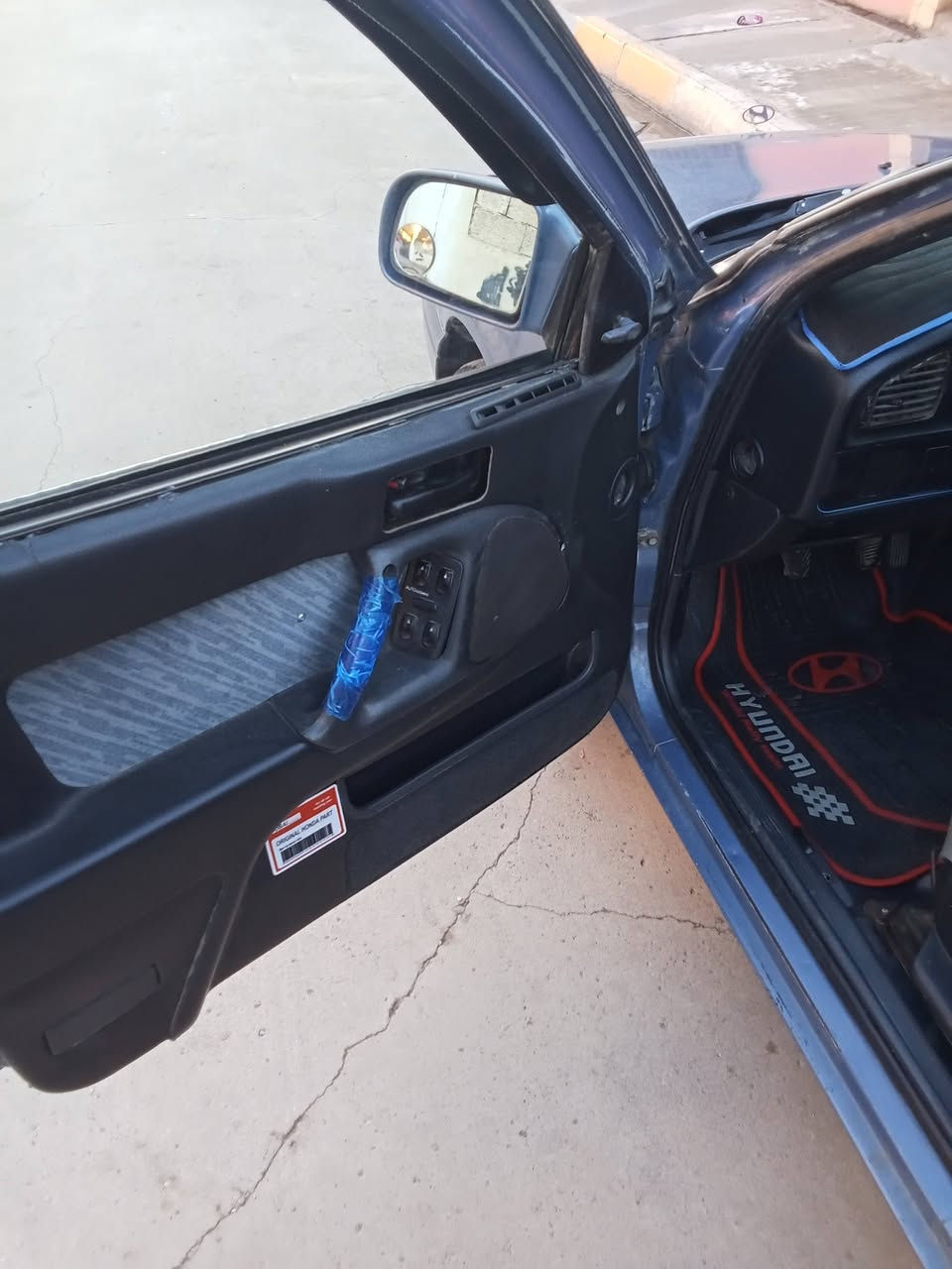 النترا موديل 94 تبريد شغال تدفئه شغاله كهربائياتها كلها شغاله سياره نظيفه مكانه مشروع وطني الثانويه لل 27 سعر 32 مكان السياره كركوك ***********
