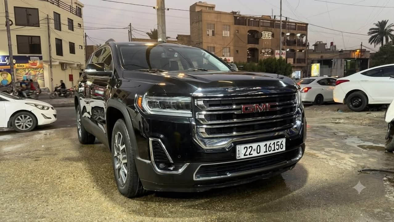 للبيع GMC Acadia SLT موديل 2023

* محرك 2.0 تيربو
* فئة SLT
* ممشى: 89 ألف كم قابل للزيادة
* Clean Title
* الضرر فقط بارد بالبنيـد صغير جدًا
* رقم أربيل وباسمي
* محرك، كير، وشاصي كفالة 
* السيارة جاهزة للفحص بأي مكان يختاره المشتري

المواصفات:

* رادار أمامي
* حساسات أمامية وخلفية
* رادار النقطة العمياء بالمرايا الجانبية
* المحافظة على المسار (Lane Keep Assist)
* التحذير من مغادرة المسار
* نظام الفرملة التلقائية والتحذير من الاصطدام
* Auto Stop/Start
* تشغيل بصمة
* تشغيل عن بُعد (Remote Start)
* كشن السائق كهربائي
* جنطة كهربائية مع الفتح بالحركة (Foot Sensor)
* كاميرا خلفية
* شاشة كبيرة
* Apple CarPlay وAndroid Auto
* مقاعد جلد
* مثبت سرعة
* تكييف أوتوماتيك ثلاثي المناطق
* إنارة LED

السعر: 26,000 دولار أمريكي قابل للتفاوض بالمعقول.

السيارة نظيفة جدًا، لا تحتاج أي مصروف، وجاهزة للاستخدام والفحص.
العنوان بغداد الدولعي 
***********
