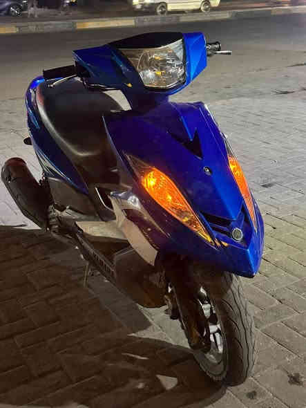 سلام عليكم دراجه جي تي ار للبيع دراجه نازله رمبه صار سبوعين كفرات نضافه ٩٠ بالميه دراجه اطيك شرط شلعه ومعدل مكينه ناعمه النضافه كدامك كهربائيات كلهه شغال دراجه كامله مكمله نكره سويج اوراقه موجوده وبيها مرايات مالته مال رمبه مختمه                                مكاني بغداد حي العامل ***********
