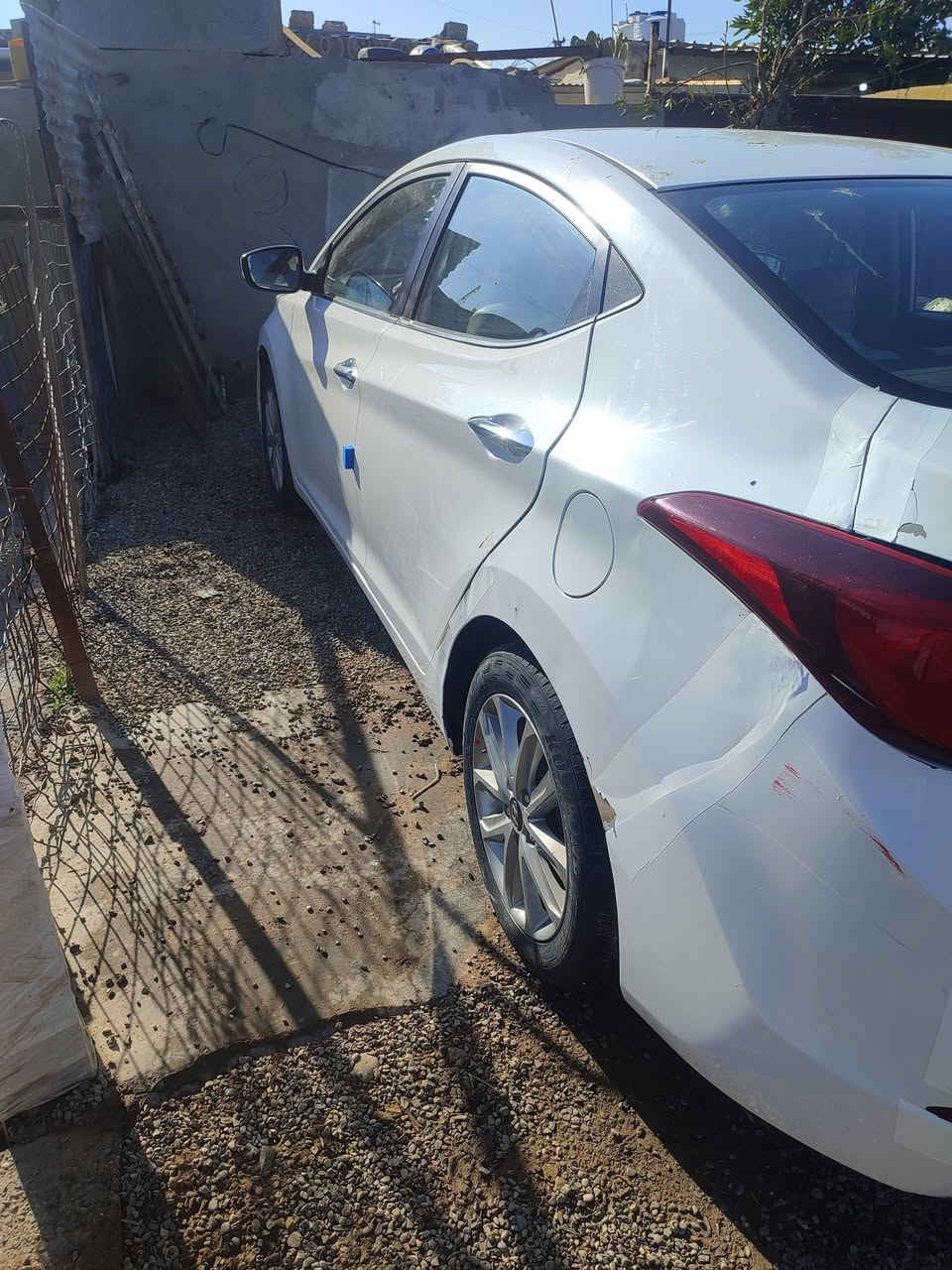 النتره 16 خليجي محرك 1800 كير محرك مكفول ضربته جنطه  ولسونار كدامك موجود وي الصور السياره بسمي شرط تحويل مكاني بغداد النهروان السعر116 للستفسار رقمي ***********
