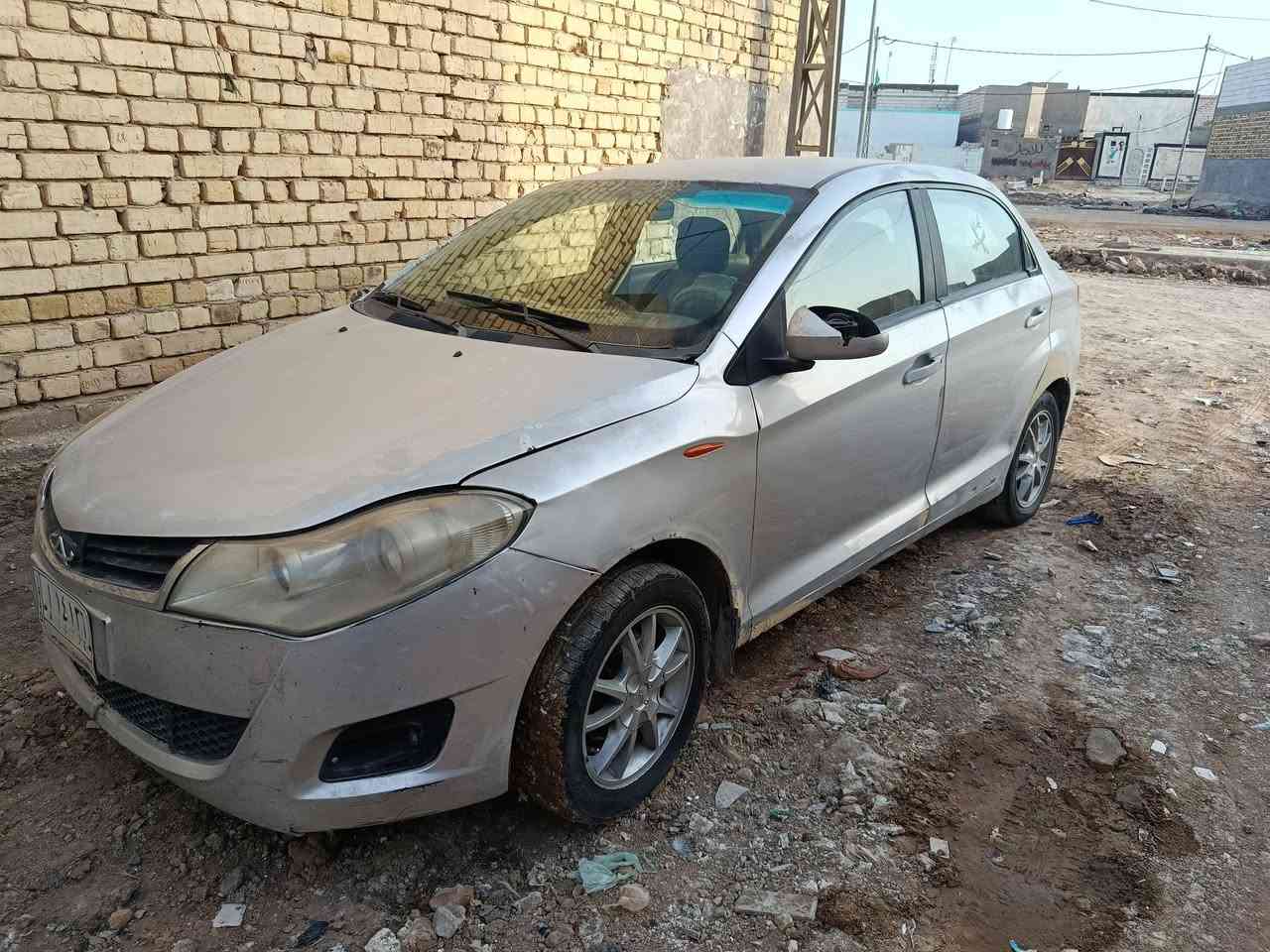 شيري موديل ١١ مكينه كير كفاله تخم تاير جديد حداديه جيده كفاله من الضربه  والصبغ رقم قادسيه سنويه ساقطه ٢٣ السعر ٣٥ وبيه مجال مكان النجف الحيره ***********
