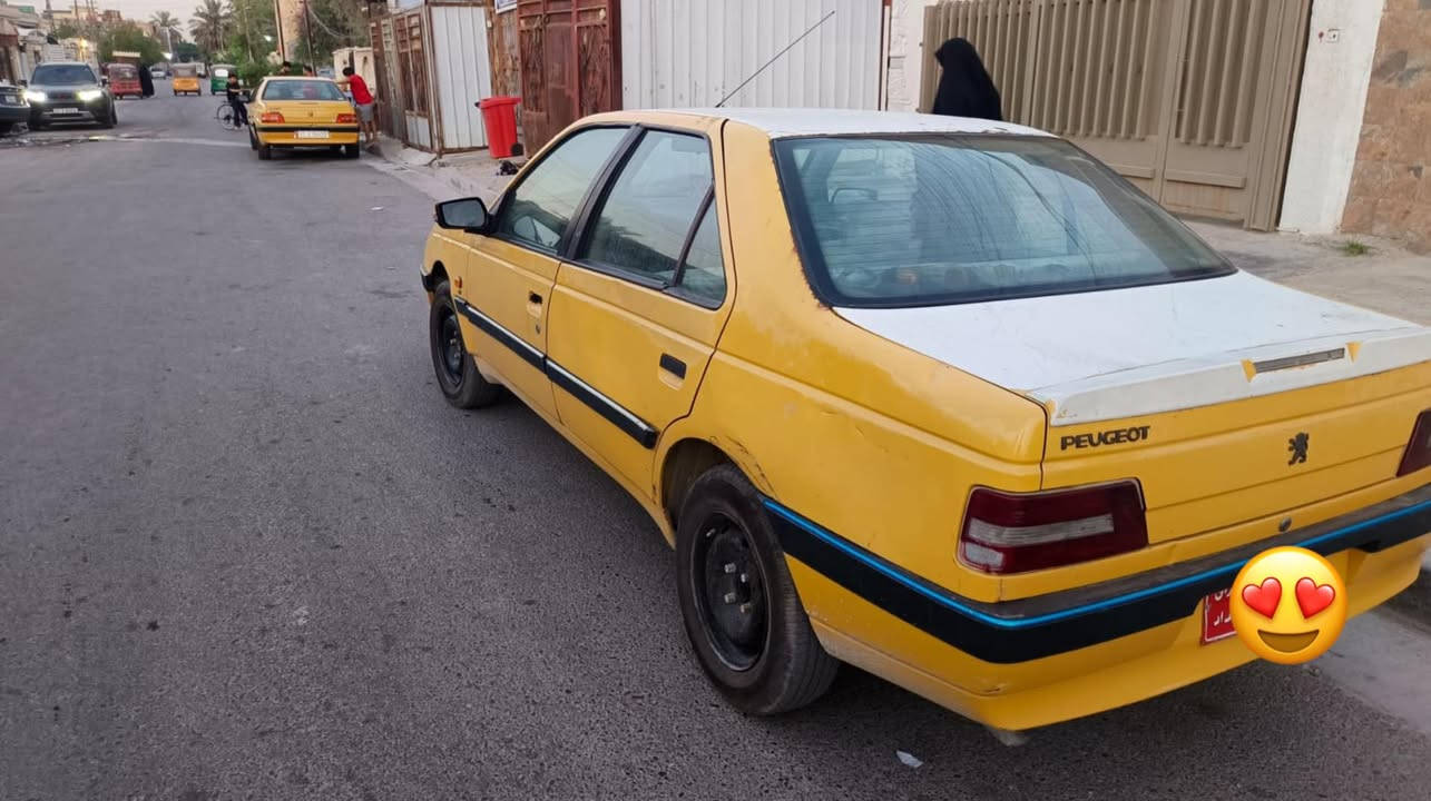 بيجو ٢٠١٢السعر ١٥ وبيه مجال بسيطر التواصل ع رقم الهاتف ‭***********‬
