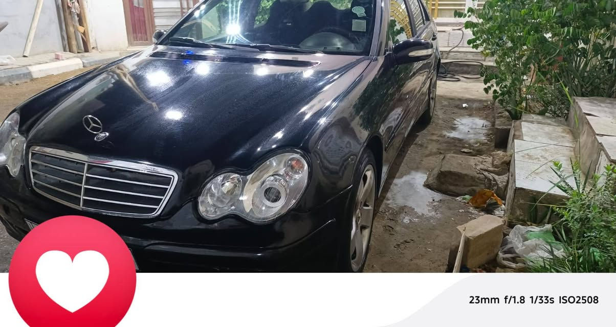 سلام عليكم مارسدس مديل 2006سياره حلوه نضيفه مكينه كير فيفيتي #السياره ادوات متومه رقم شمالي  مكان سياره نجف الشراي يتصل السعر 30وبيها مجال 
***********
