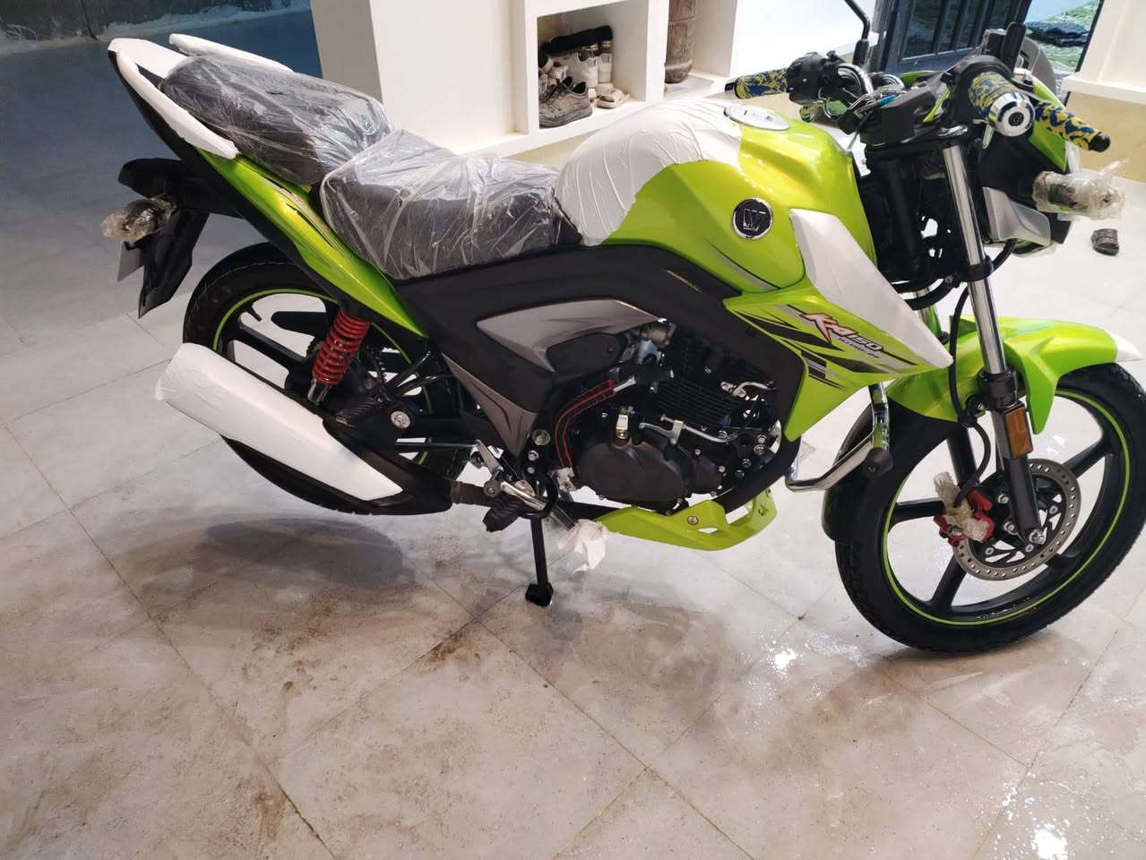 من رخصة الادمن سلام عليكم
هاوجي موديل 23 زيرو مشدود قبل  شهر ونص مشدود نضيف وجاهز على 24 حبايه مسجل وكامل شرط التحويل ثاني يوم بأسم محمد مزهر #مكفول_كفاله_عامه السعر 19$$ للاستفسار والاتصال حصرآ على هذا الرقم . ***********

ملاحظه ما أرد ع خاااص متواجد ع الرقم
