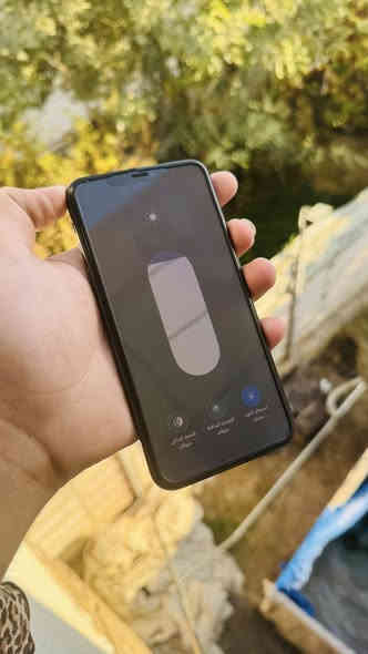 السلام عليكم من رخصة الادمن 

        متوووفر للبيع
              
📱ايفون 11 برو ماكس 
🖤 لون اسود 
💾 ذاكرة 256
🔋 نسبه البطارية 100
📞 تك سيم كارت
فول نضافه شرط مبدل بس بطاريه بصمه وجه شغال

الشراي يتفضل خاص لو تصل ويدلل محضور من تعاليق
‏ ***********
