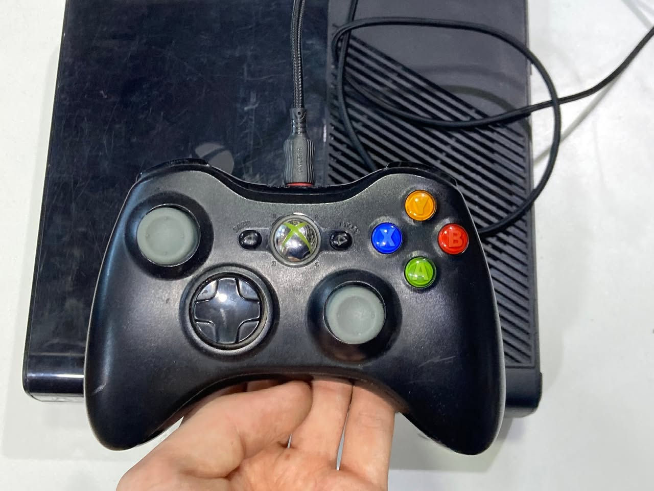 Xbox 360 E
جهاز مهکر مال AbadAvatar بي ٣٦ لعبة قویة و ذاکرة ٢٥٠ کیکا بي واحد یدة وایر جهاز مفتوح فقط تنضیف 
سعر جهاز ٧٥ الف نهایة
توصیل مجاني


**إذا كنت صاحب هذا الإعلان وتريد حذفه لأي سبب، رجاءا أرسل رسالة إلى الدعم الفني**