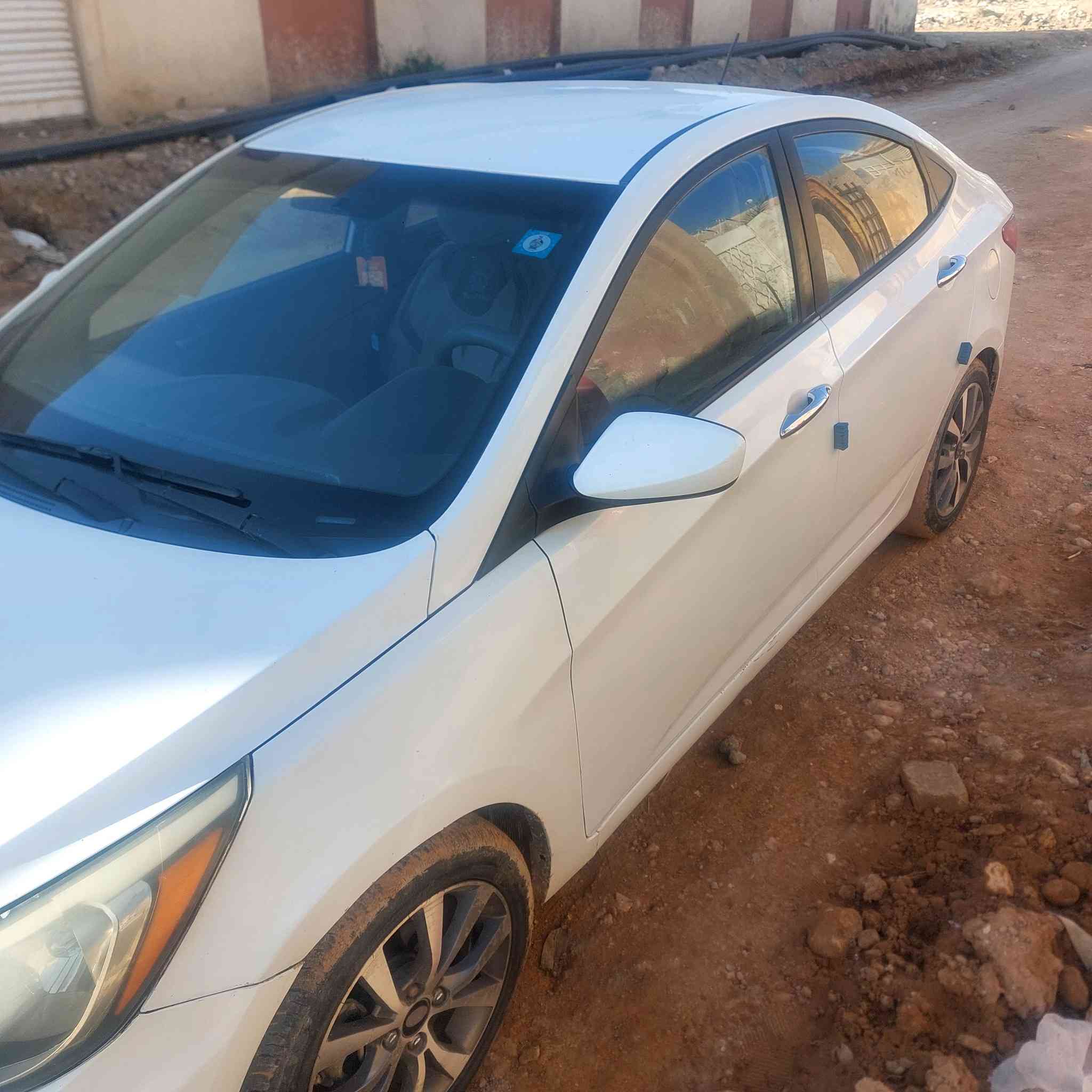 اكسنت 2016  وارد امريكي بابل ب اسمي مكان السياره حله شارع 60 محاربين .السياره حداديه وباتري تايرات جدد .حادث السياره مبين بصور كشف السونار السعر 100 .للاستفسار ***********
