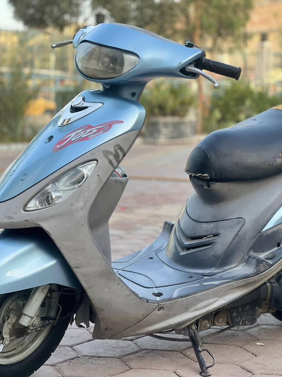 دراجه ماكس قجمه ( منغولي) للبيع شوفت عينك السعر 450 وبيهه مجال قليل  حك الجيه


**إذا كنت صاحب هذا الإعلان وتريد حذفه لأي سبب، رجاءا أرسل رسالة إلى الدعم الفني**